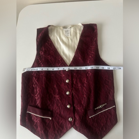 Vintage Burgandy Lace Satin Pearl Vest M - Picture 2 of 4